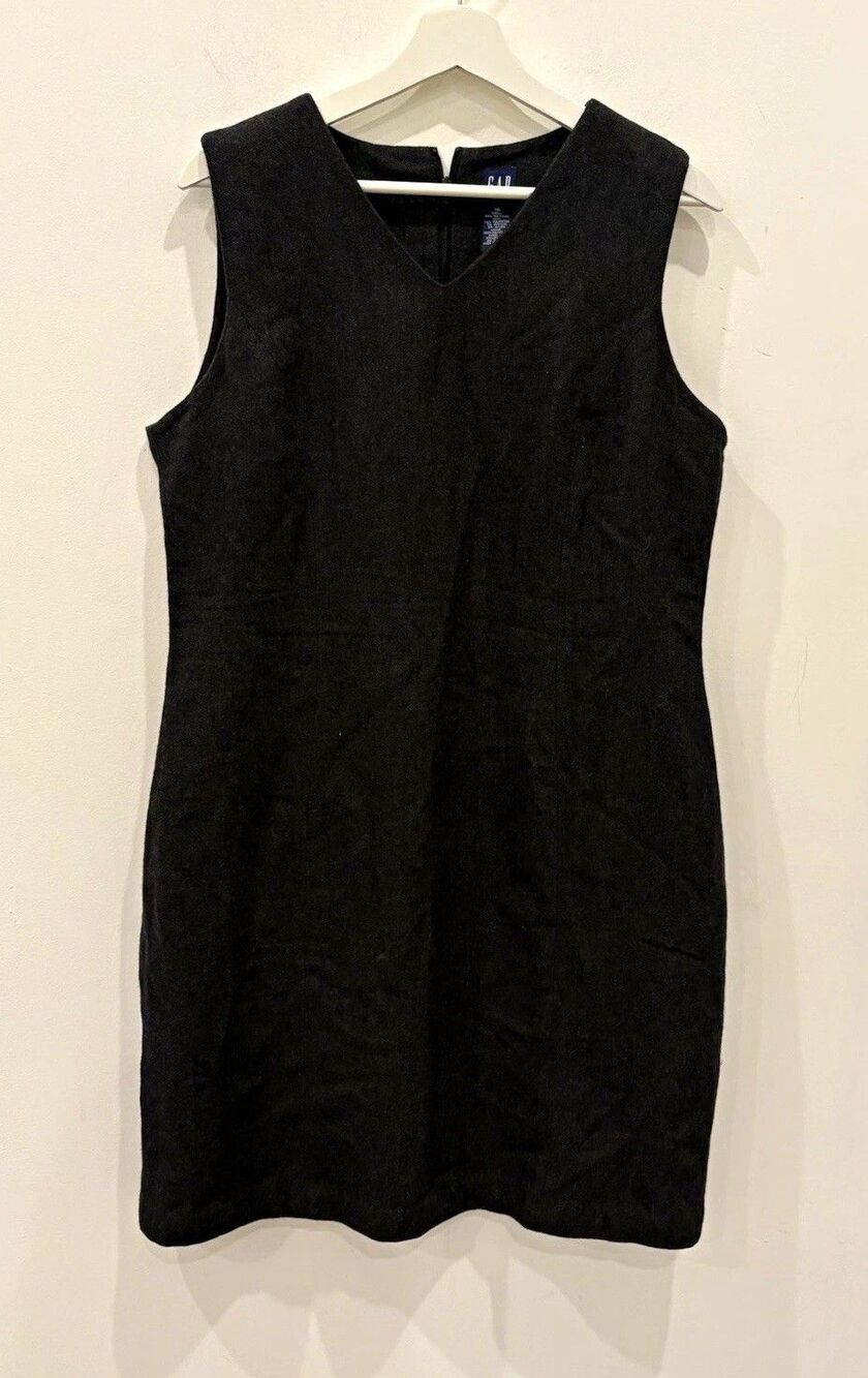GAP Gray Sheath Dress Sz 16 Sleeveless V-Neck Knee Length Woven wool career prep